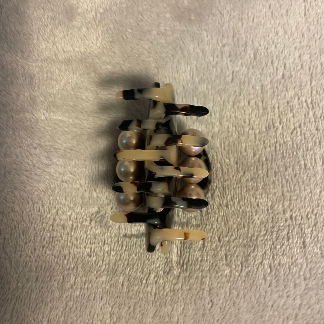 ALEXANDRE DE PARIS ヘアクリップ パール付き