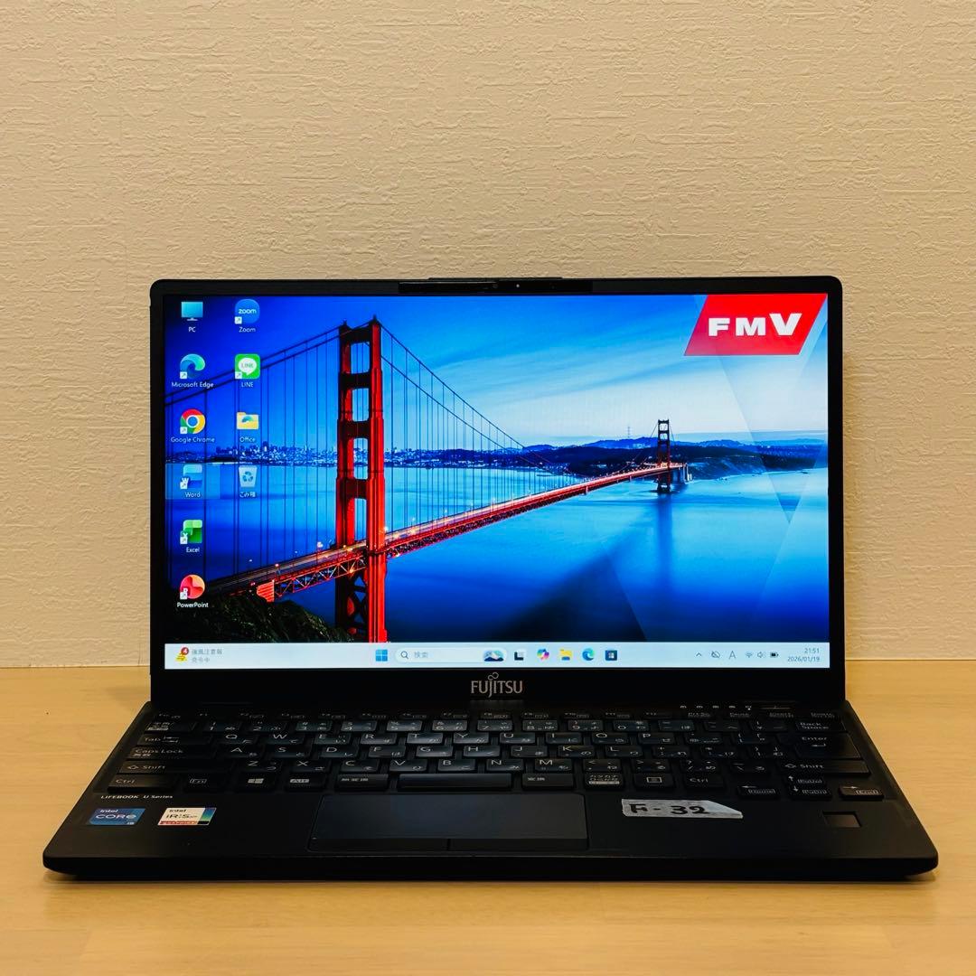 富士通 2021年 第11世代 i5 SSD 256GB オフィス付き F32