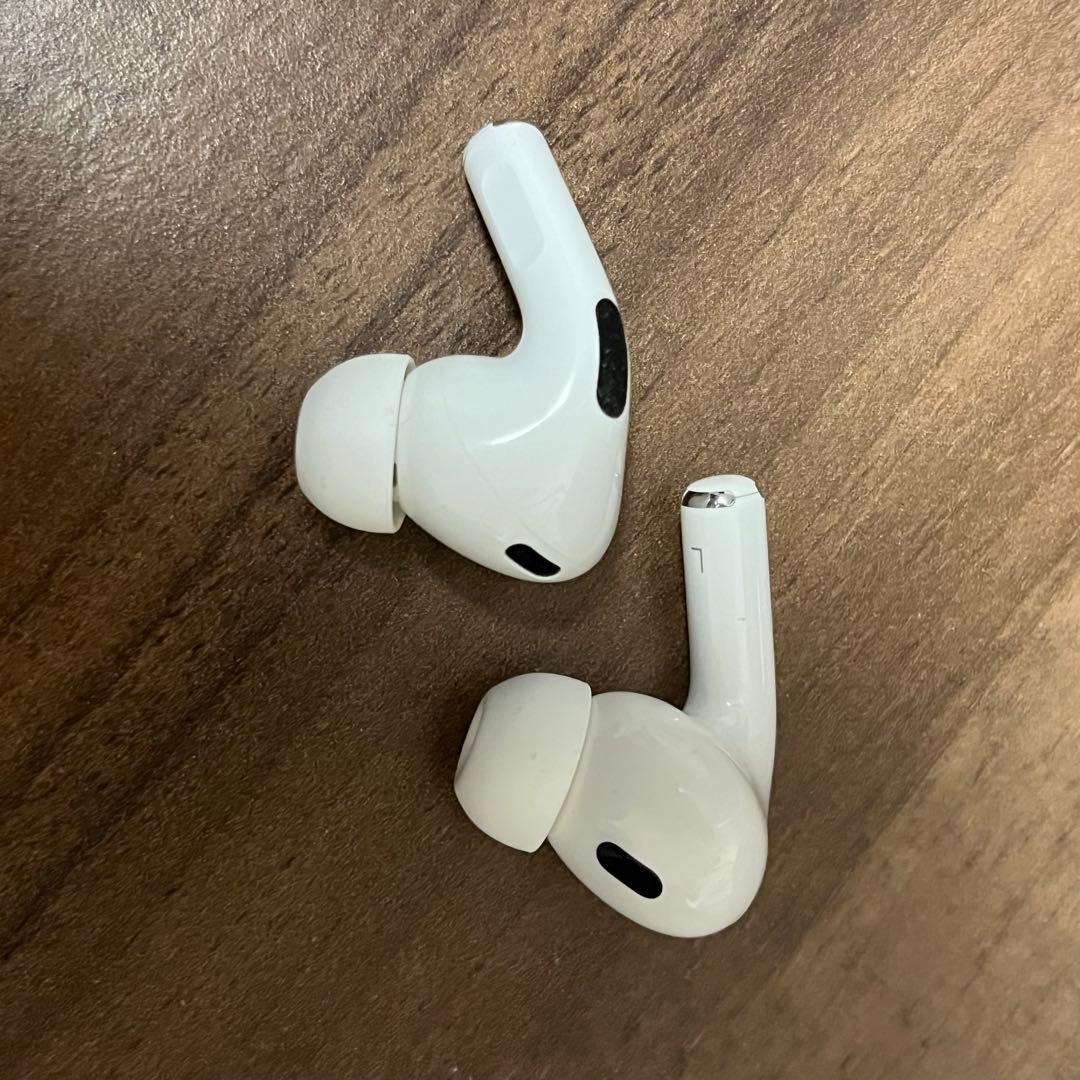 AirPods Pro（第2世代 Lightning端子モデル）