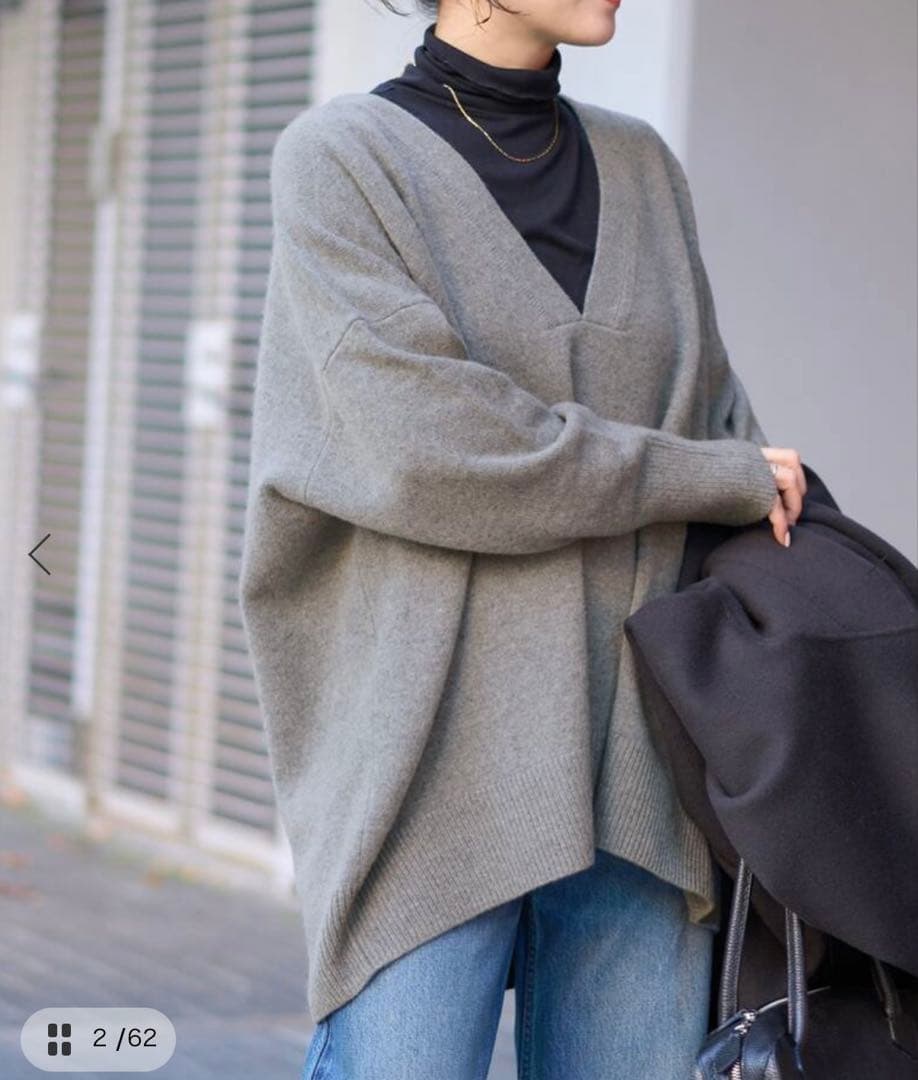 【未使用】MUSIC DEEP V ルーズプルオーバー