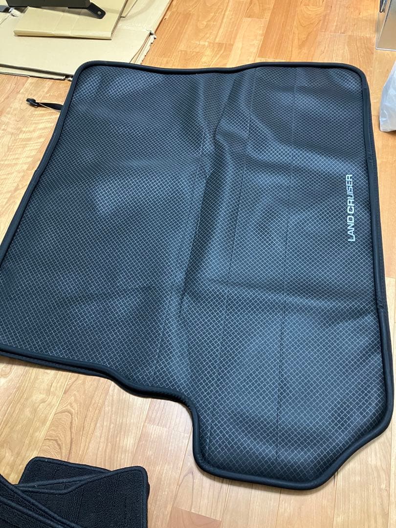 ランドクルーザー250 ラゲージソフトトレイ