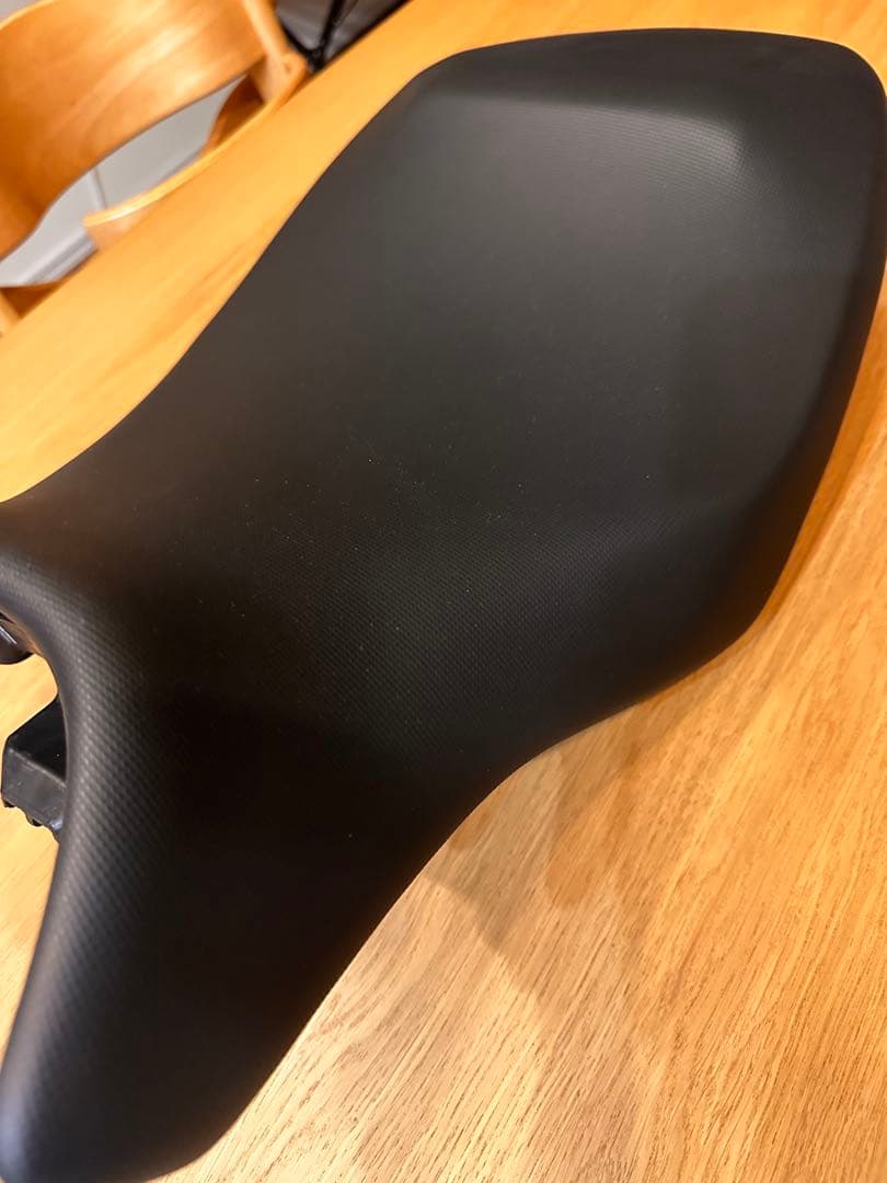 2025年製　 G310R G310GS レギュラーシート　未使用品