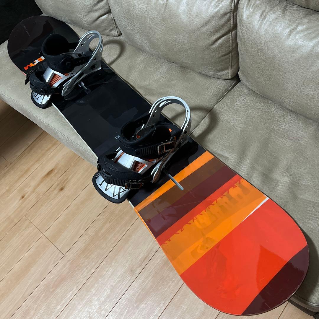 BURTON CUSTOM 154 × BURTON MALAVITA M