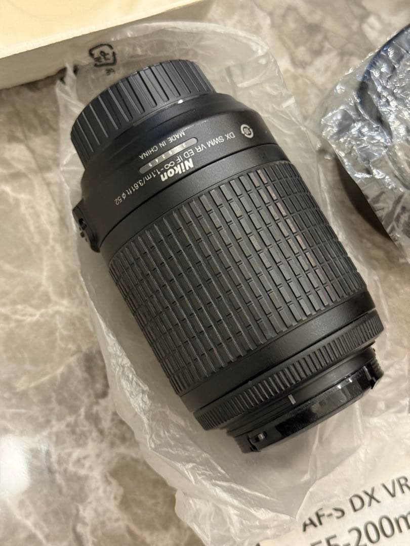 【即発送！美品】Nikon AF-S DX VR 55-200mm レンズ