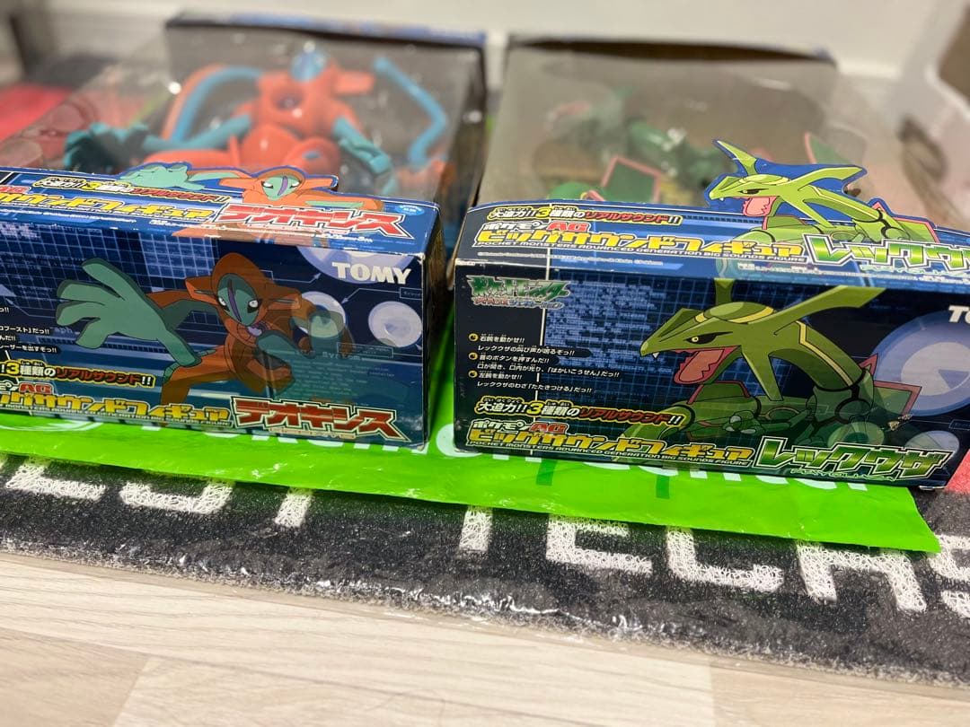 ヒ*キ様 ポケモンAG ビッグサウンドフィギュア　デオキシス、レックウザ　動作確