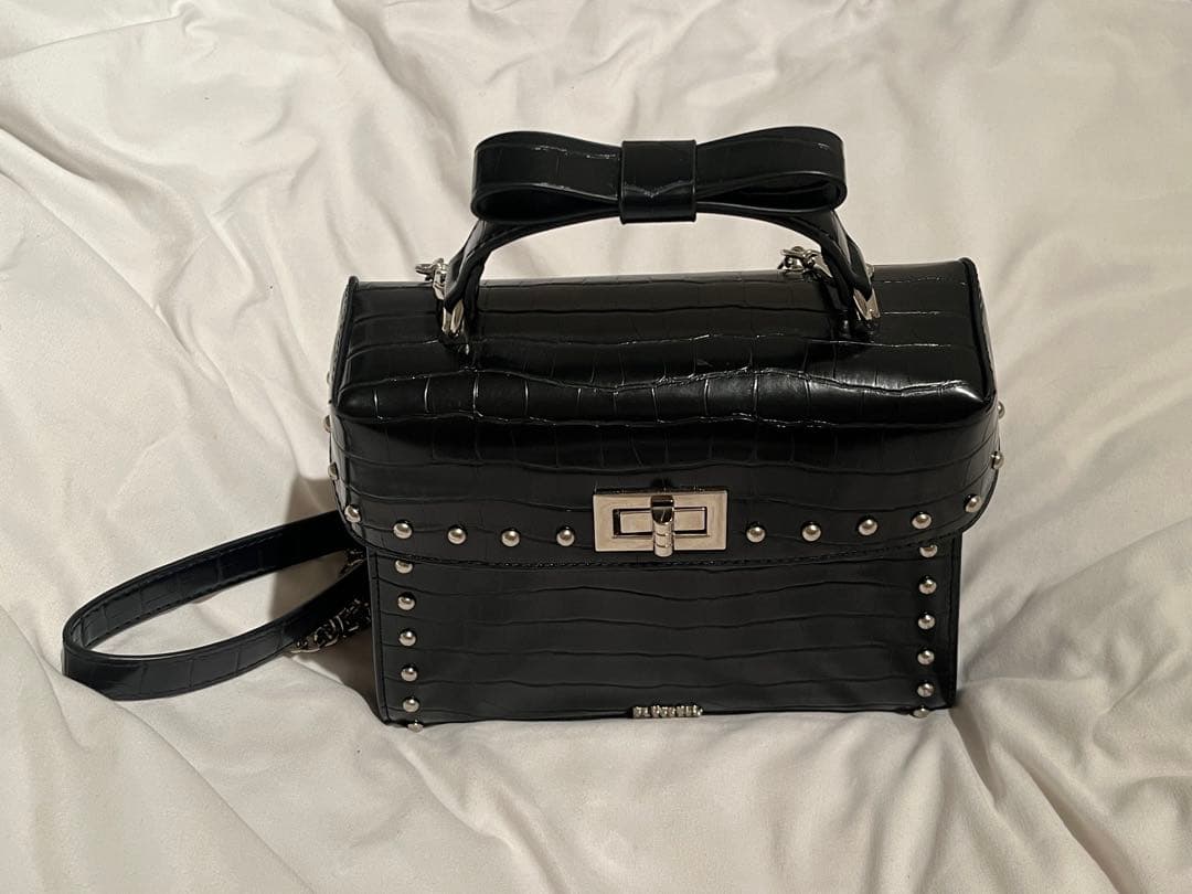 【新品未使用】pium‪‪❤︎‬リボンハンドルクロコバッグ