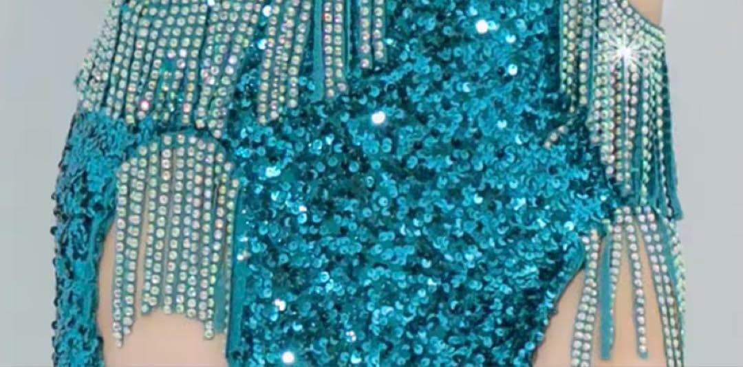 ダンスウェア　社交ダンス衣装　フラメンコ　ダンスドレス　ダンス　ドレス　新品