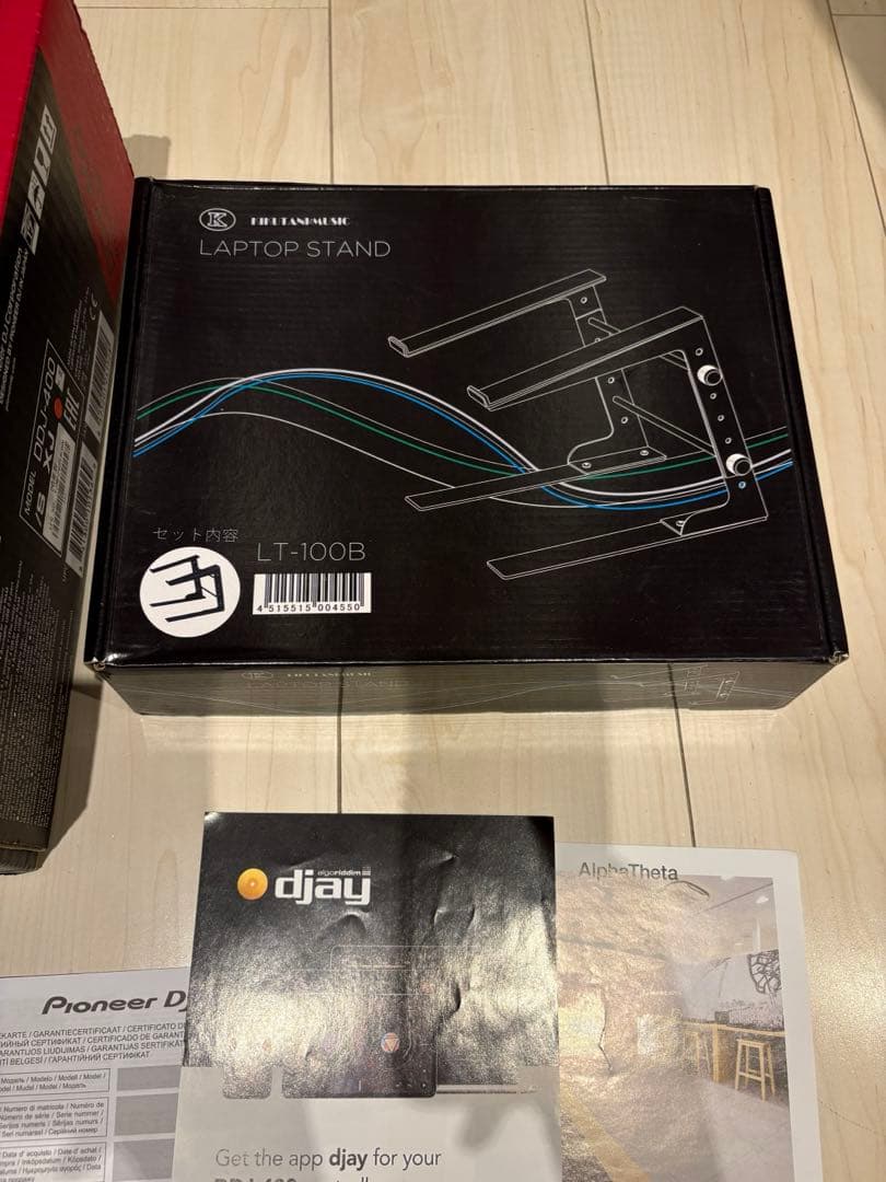 Pioneer DJ DDJ-400 コントローラーとスタンド
