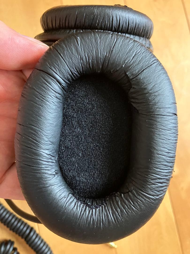 SONY ( ソニー ) MDR-7506 定番スタジオモニターヘッドホン