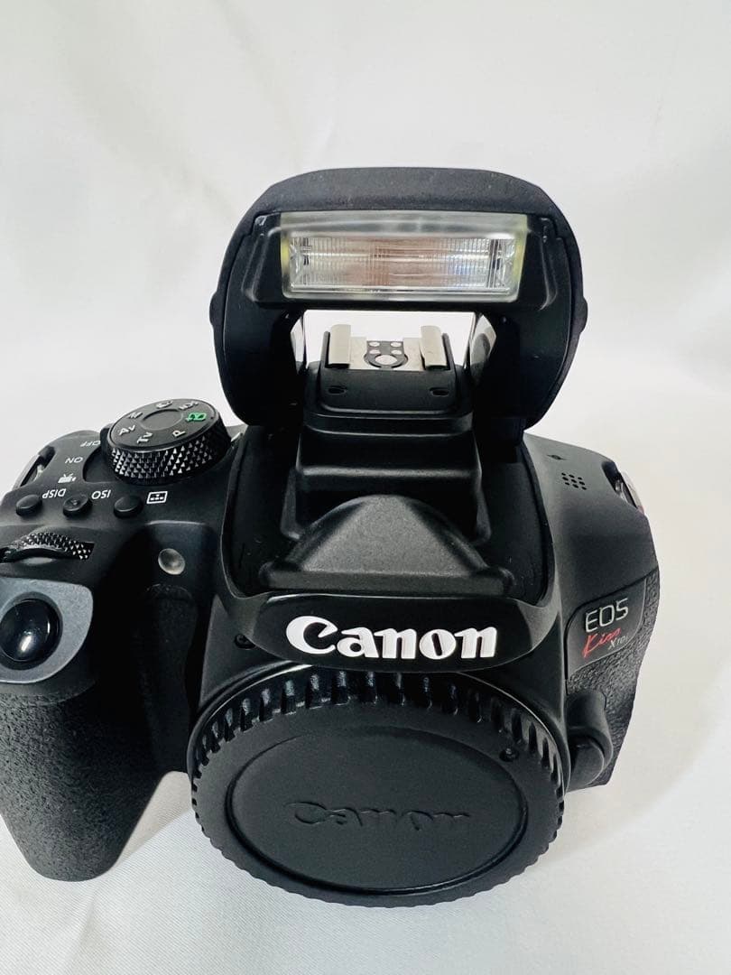 【美品】Canon EOS Kiss X10i ボディ 管理：#CAM001