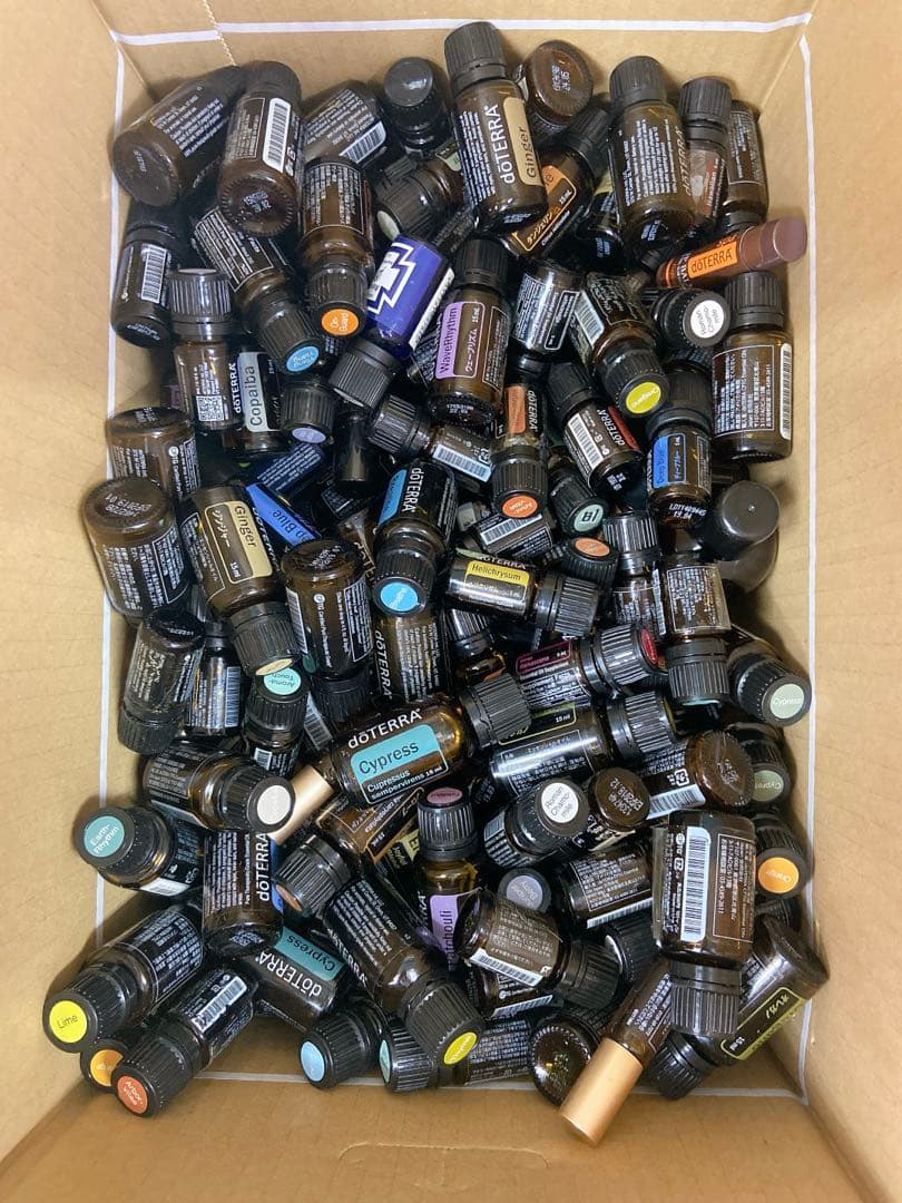 ＋【中古】多量！doTERRA エッセンシャルオイル　クリーム まとめ売り