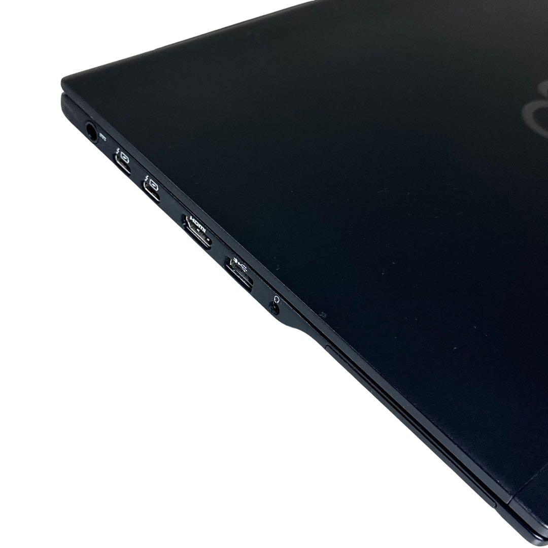 富士通 【超軽量777g★i7第10世代／16GB】美品ノートパソコン 606