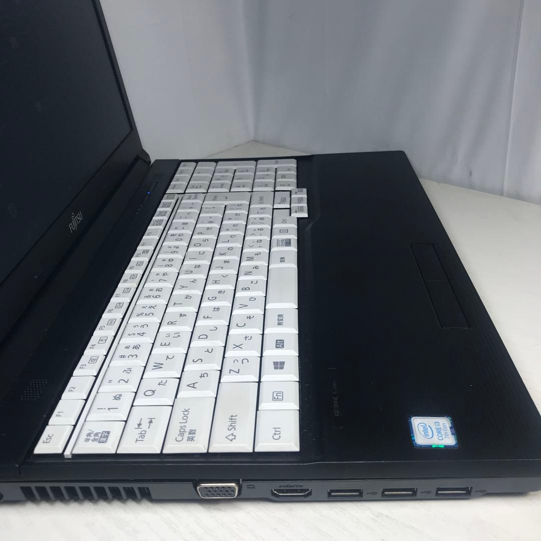 第7世代！Corei3！SSD256GB！Wi-Fi！ビジネスモデル！