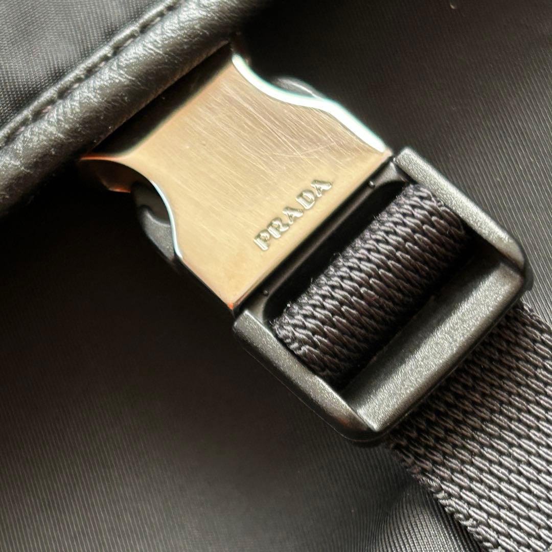 PRADA プラダ メッセンジャーバッグ ナイロン 黒