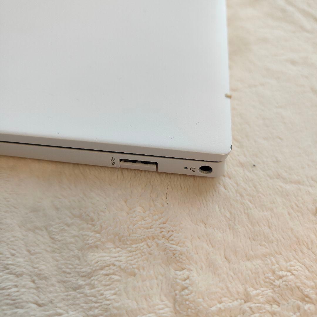 HP Pavilion Aero 13be-2000　Ryzen7 16GB