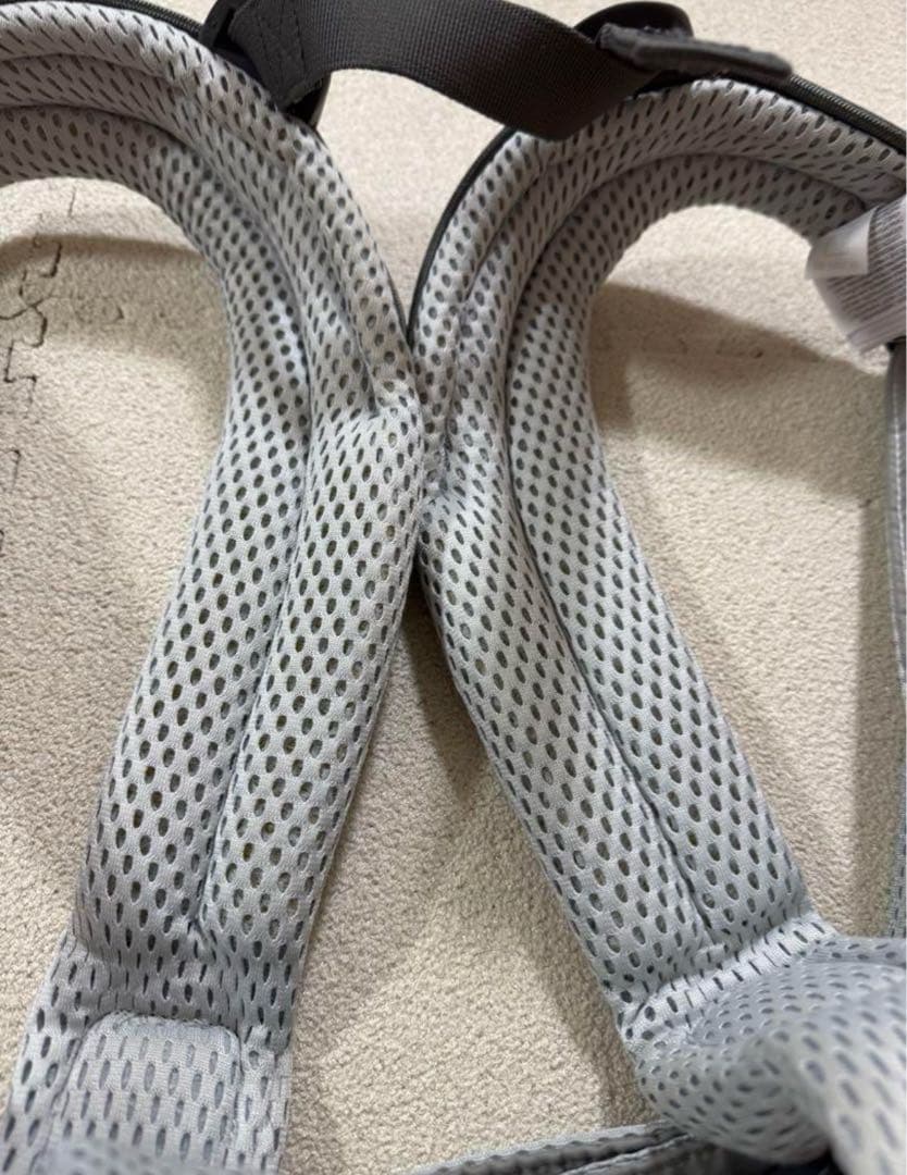 ベビービョルン ベビーキャリアHARMONY シルバー