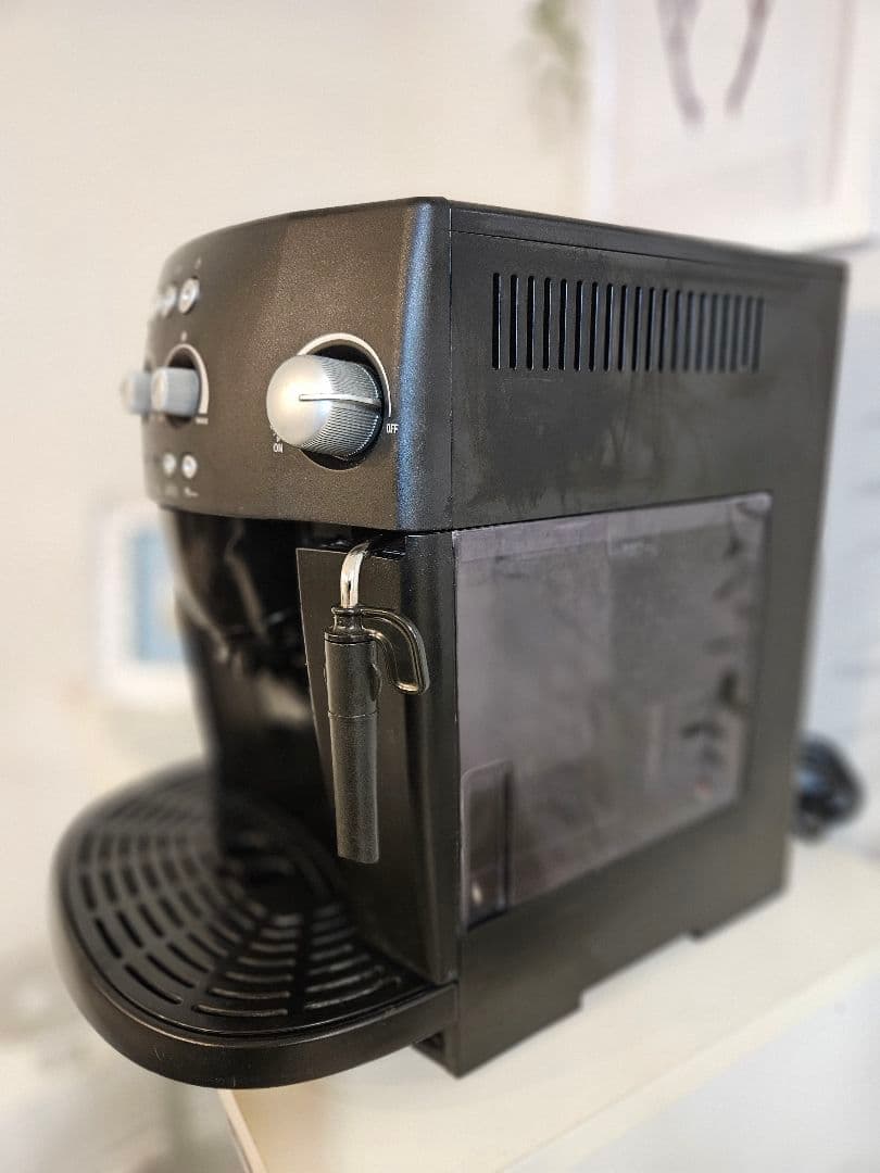 【動作確認済　Oリング新品】デロンギ マグニフィカ　全自動エスプレッソマシン