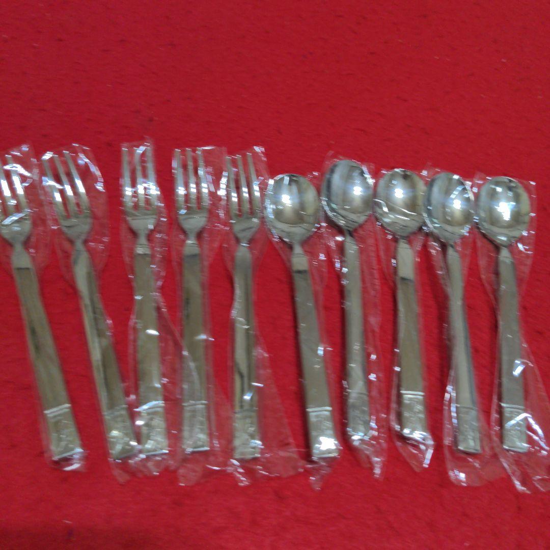 イブサンローラン　カトラリーセット　コーヒースプーン　姫フォーク各５本　YSL