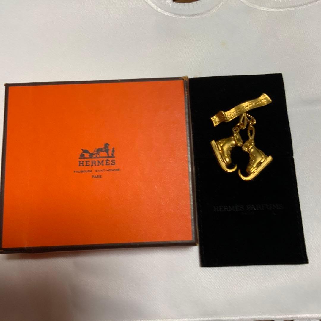 エルメスHERMESスケート靴のブローチ