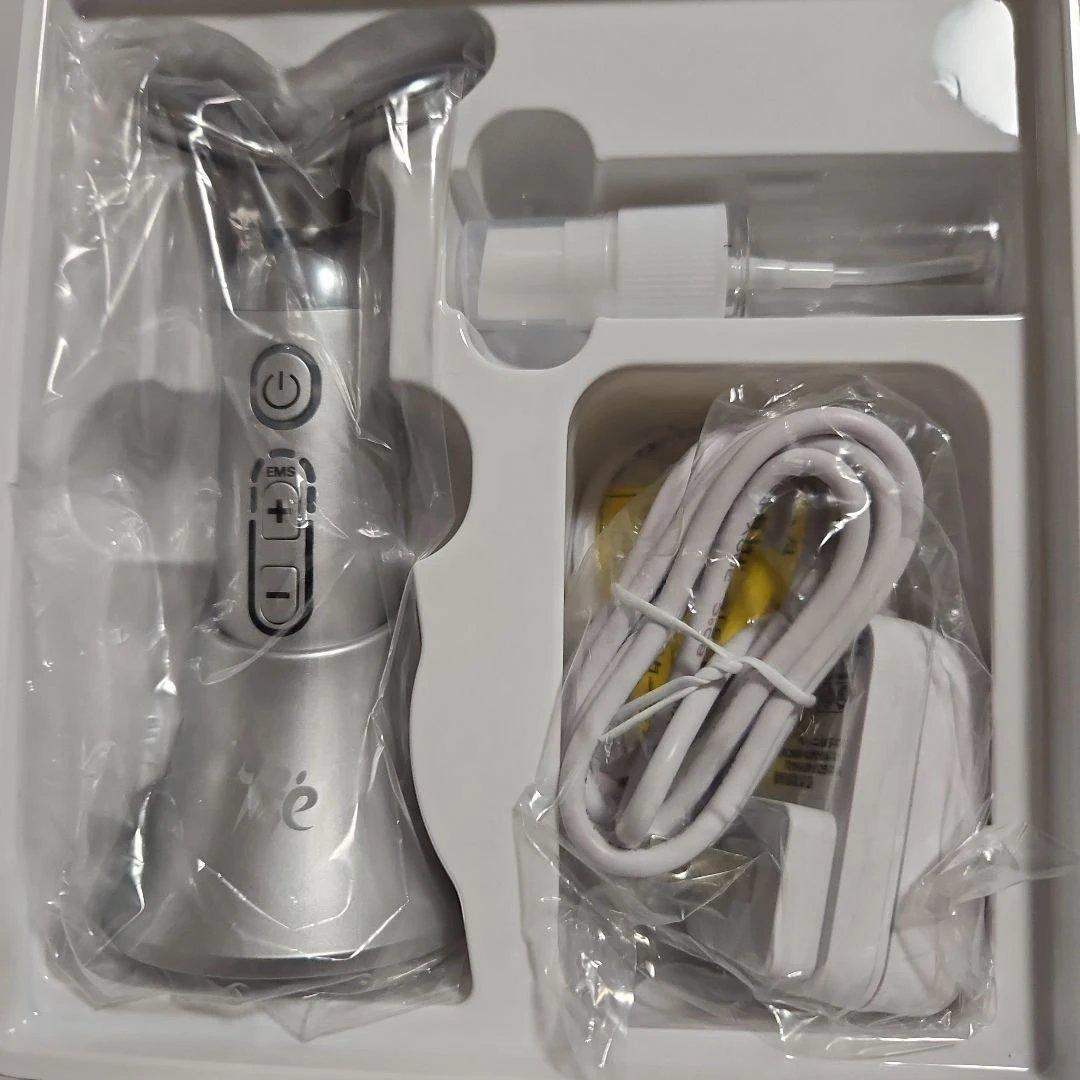 ルネサンス開発 StyllyFace EMS 美顔器　スタイリーフェイス