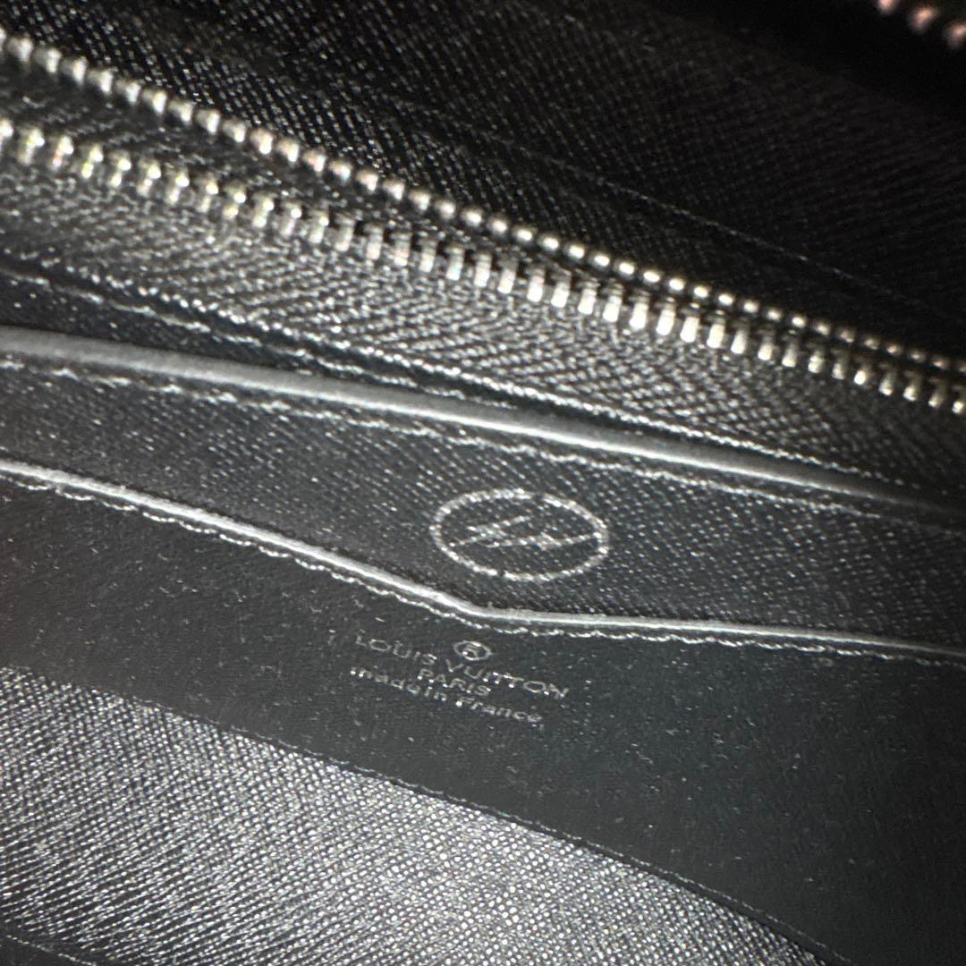 し*や様 Louis Vuitton ブラック 長財布 M60017