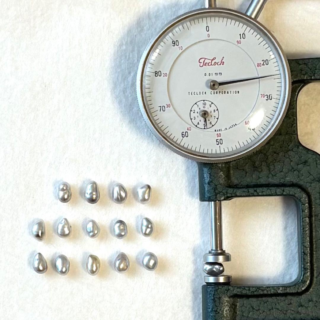 パール　ルース　南洋真珠　黒蝶ケシ　５mm変形　グレー系　15pcs