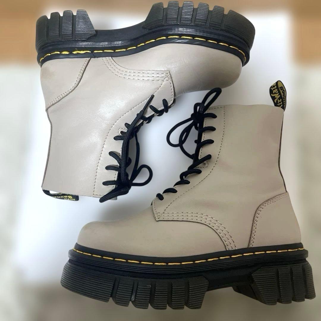 レア色✨️Dr.Martens QUAD NEOTERIC AUDRICK8ホール