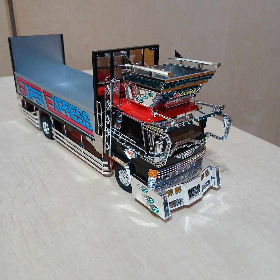 シ*ジ様 デコトラプラモデル