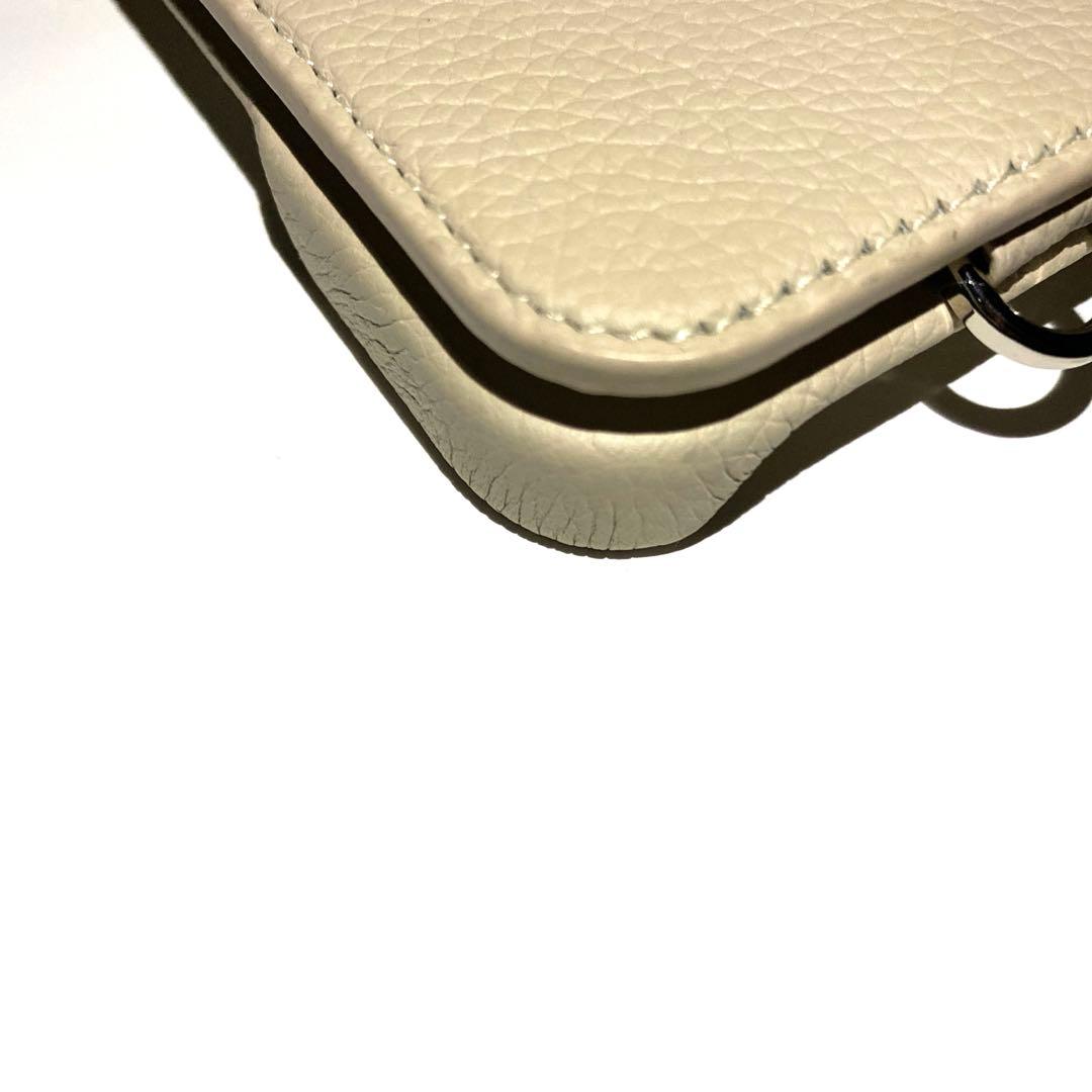 DEMIU POCHE FLAT iPhone16Pro ベージュ