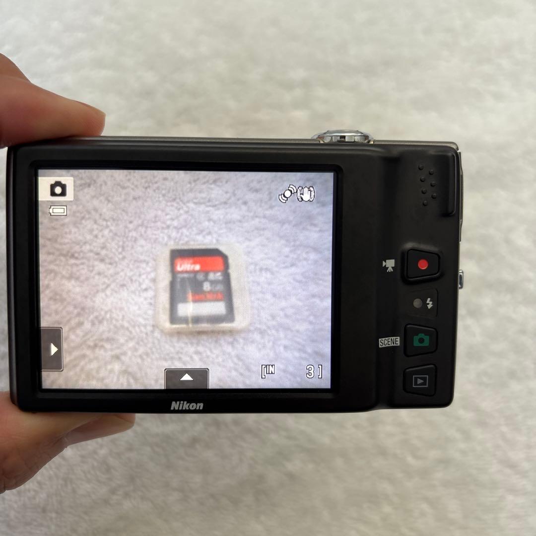 【美品】Nikon COOLPIX S6100 シルバー