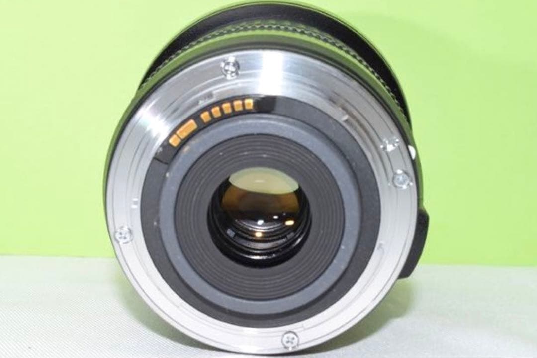 Canon 10-22 USM ☆送料無料☆