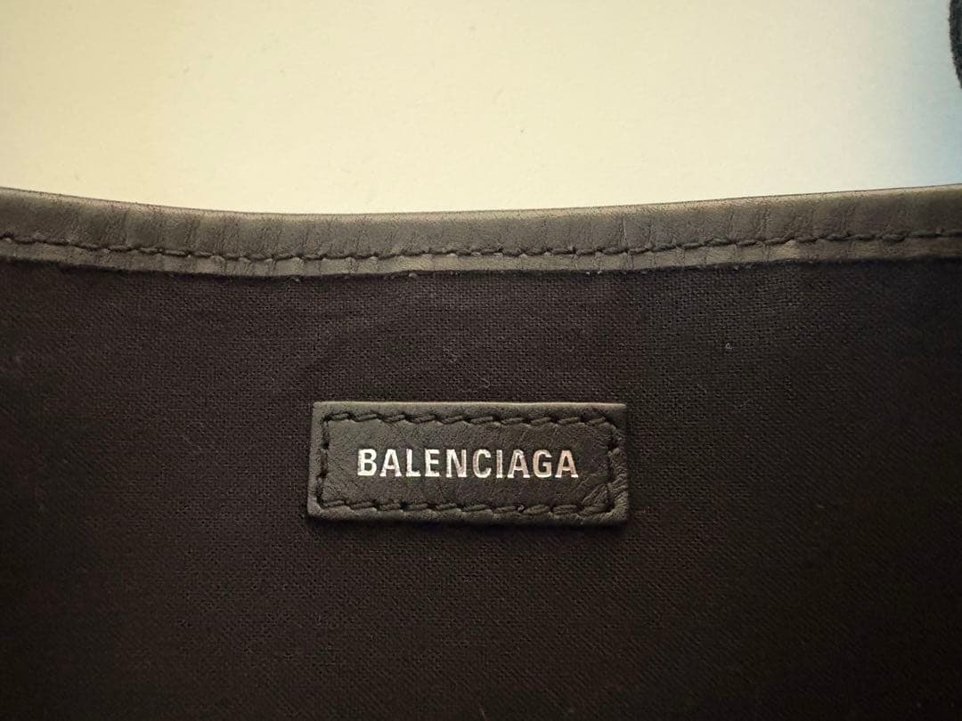 大きいサイズ　BALENCIAGA ブラック トートバッグ