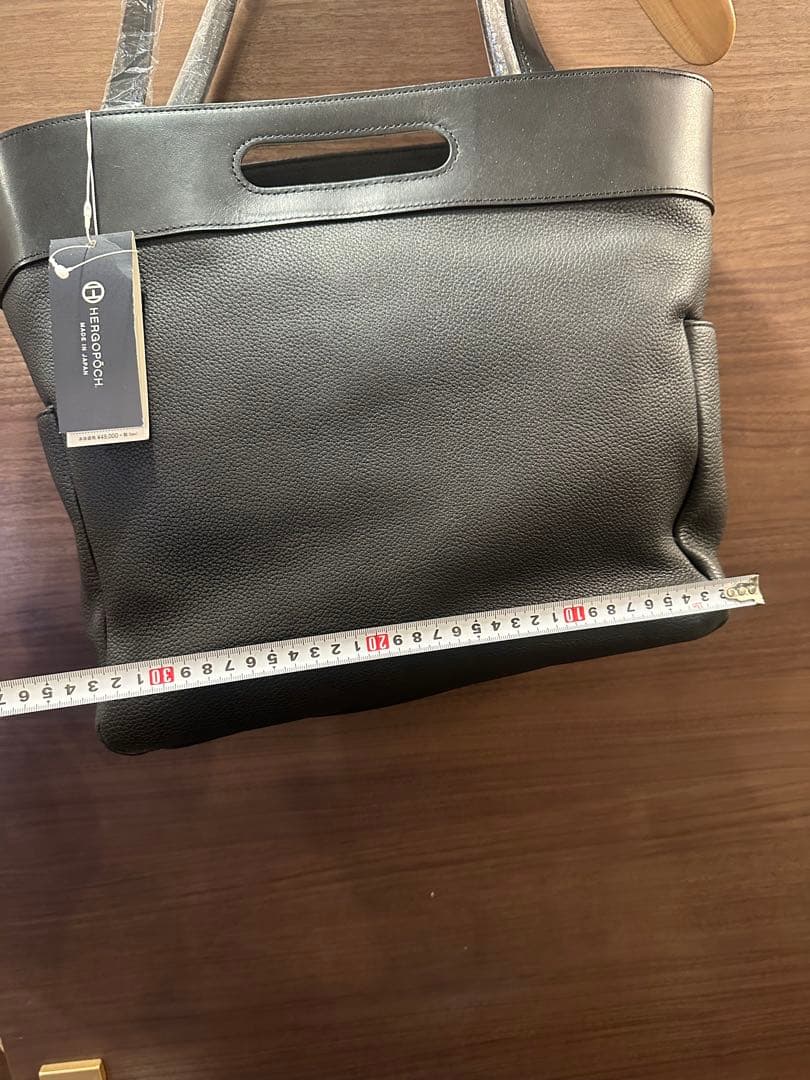 HERGOPOCH レザー トートバッグ 黒 外ポケット付き 未使用品