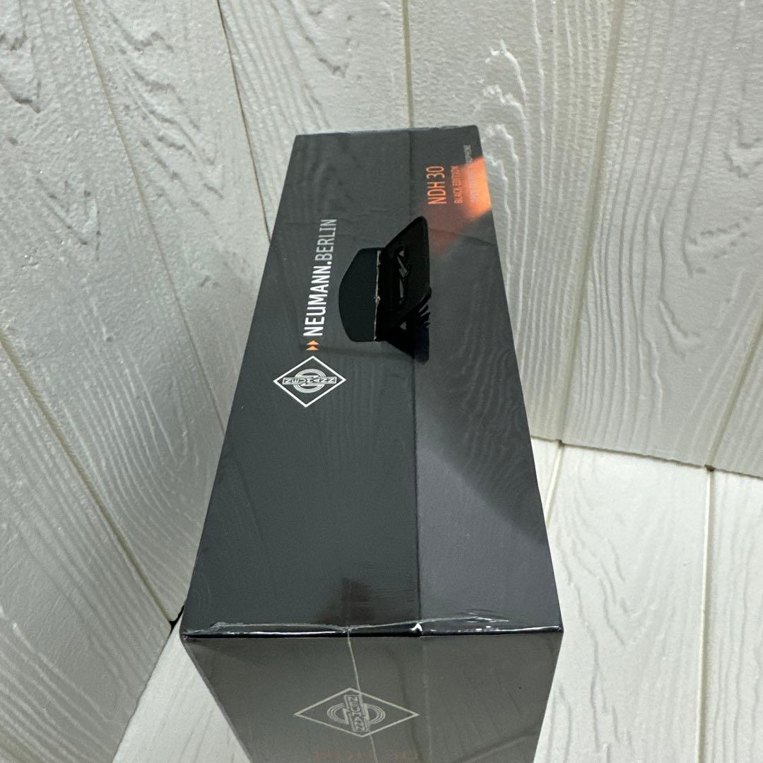 新品未開封　Neumann NDH 30 Black Edition