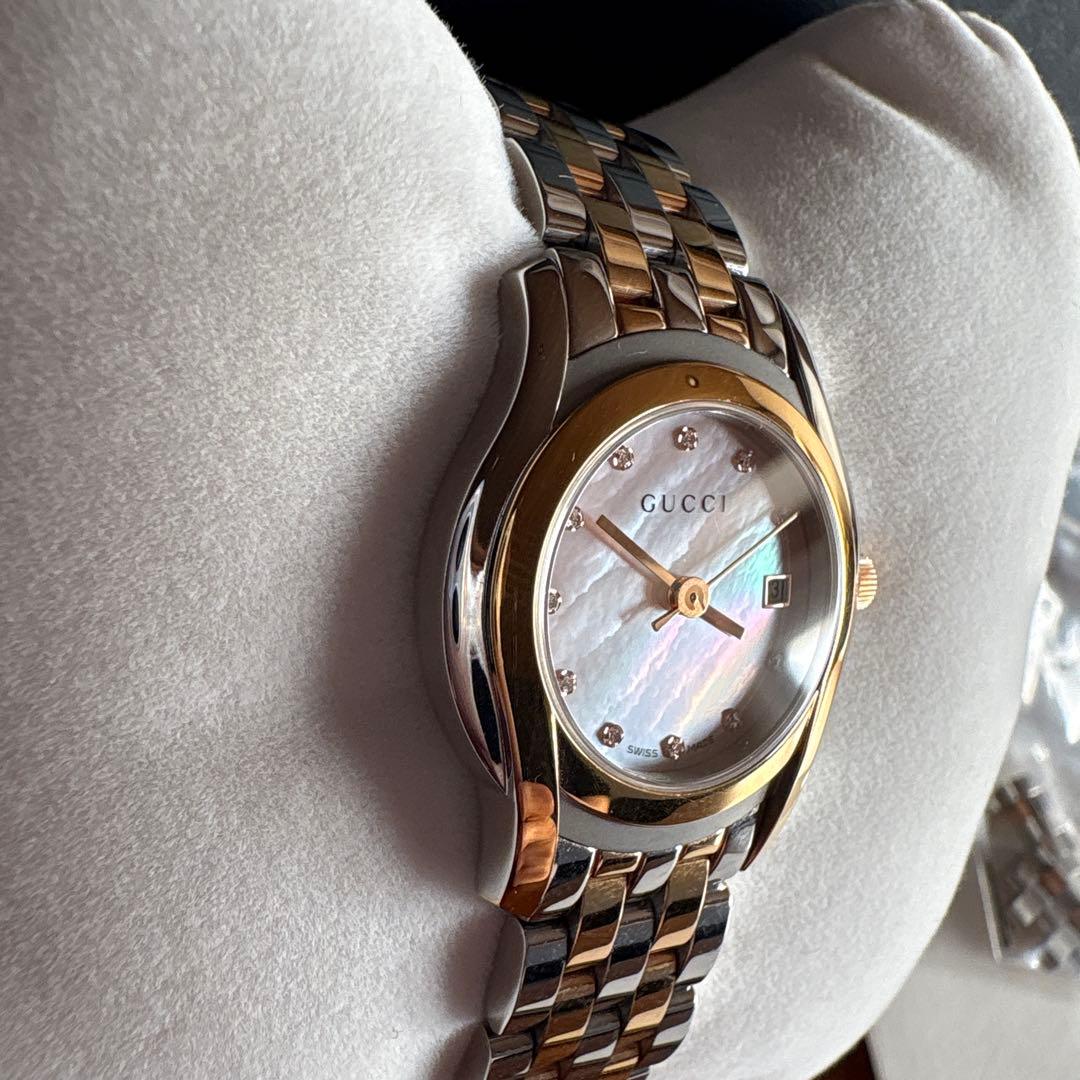GUCCI シェル盤　腕時計＊