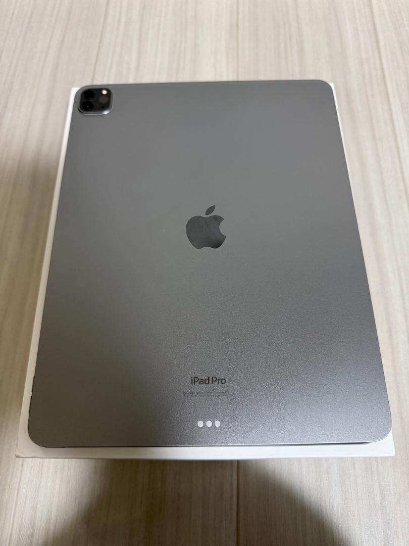 【極美品】iPadPro12.9(第6世代)256GB&キーボードUS2点セット