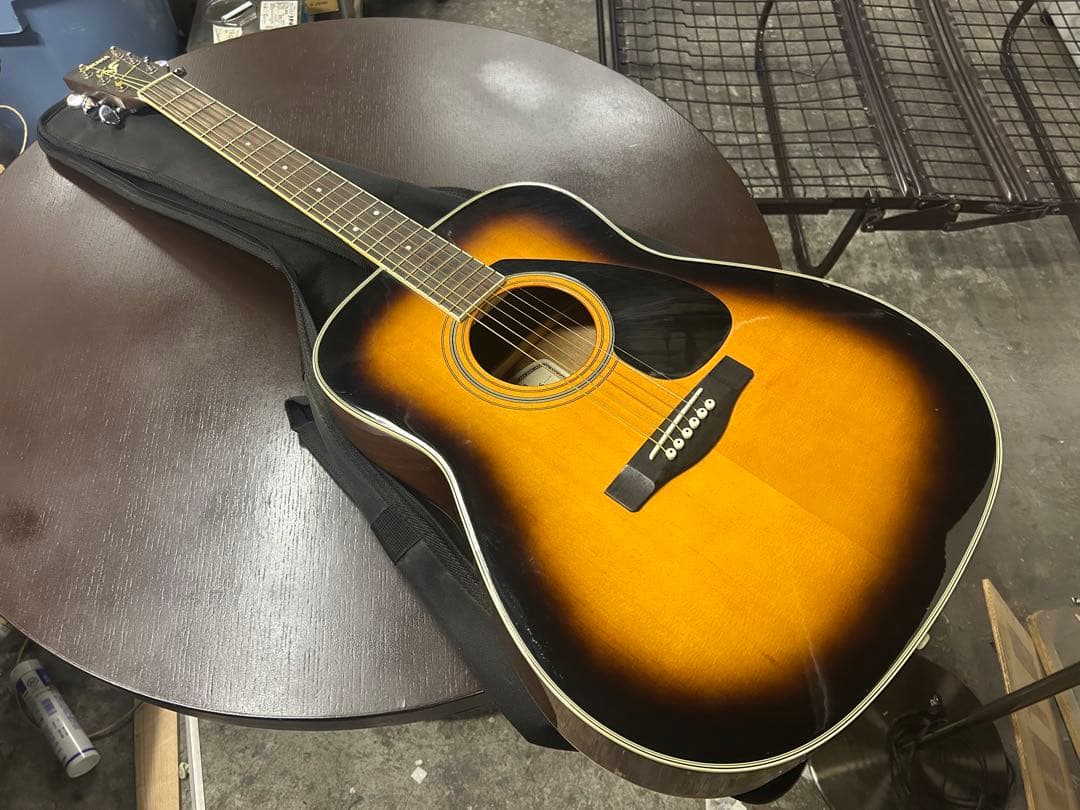 Yamaha FG-423S アコースティックギター　ケース他付送料込みです。