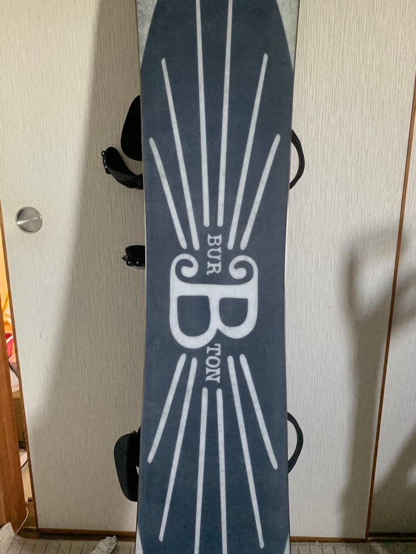 バートンスノボーウエア決まりました