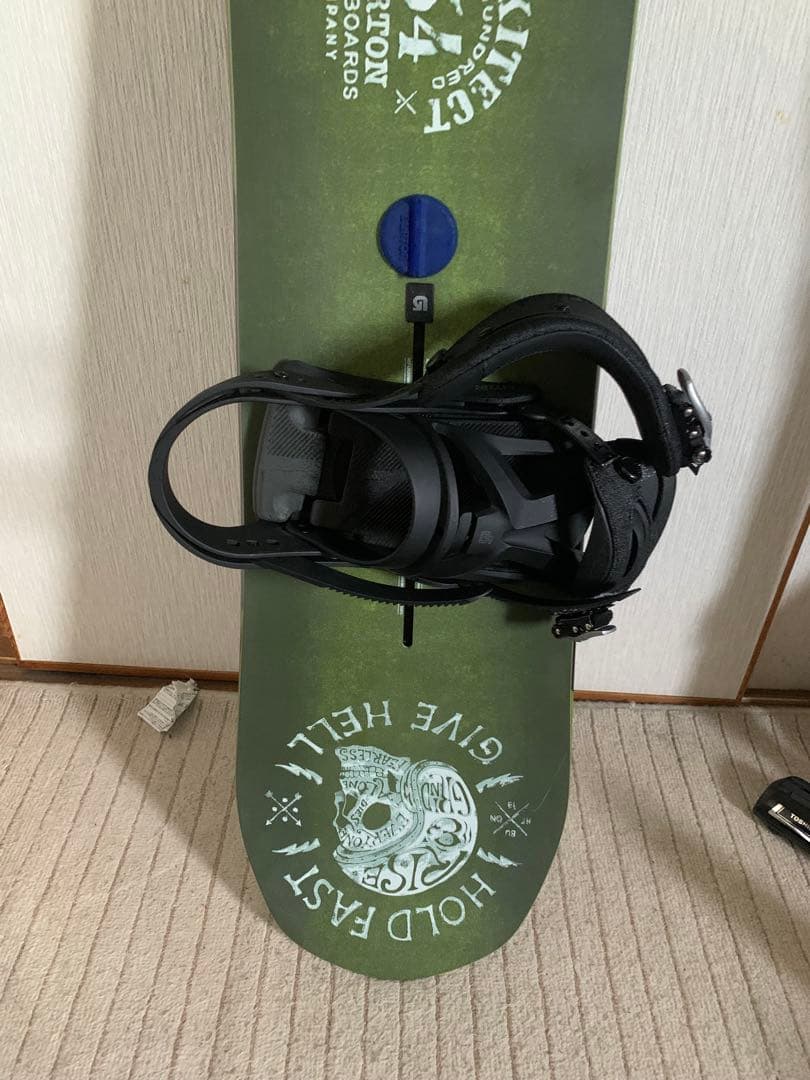 バートンスノボーウエア決まりました