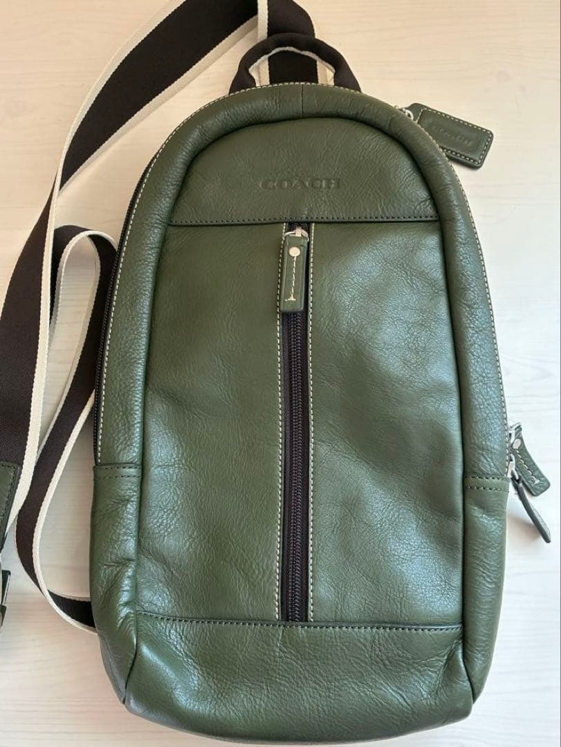 COACH オリーブグリーン レザー ショルダーバッグ