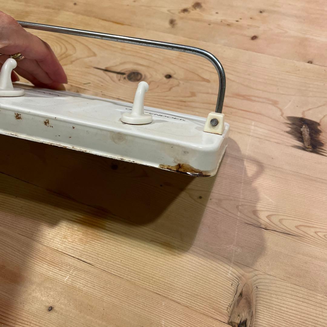 BRANDY　アンティーク　キッチンタオルハンガー　クロスホルダー