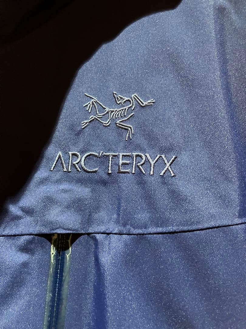 ARC'TERYX Fission SV Jacket 中綿　パファージャケット