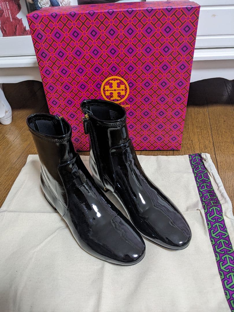 トリーバーチショートブーツ