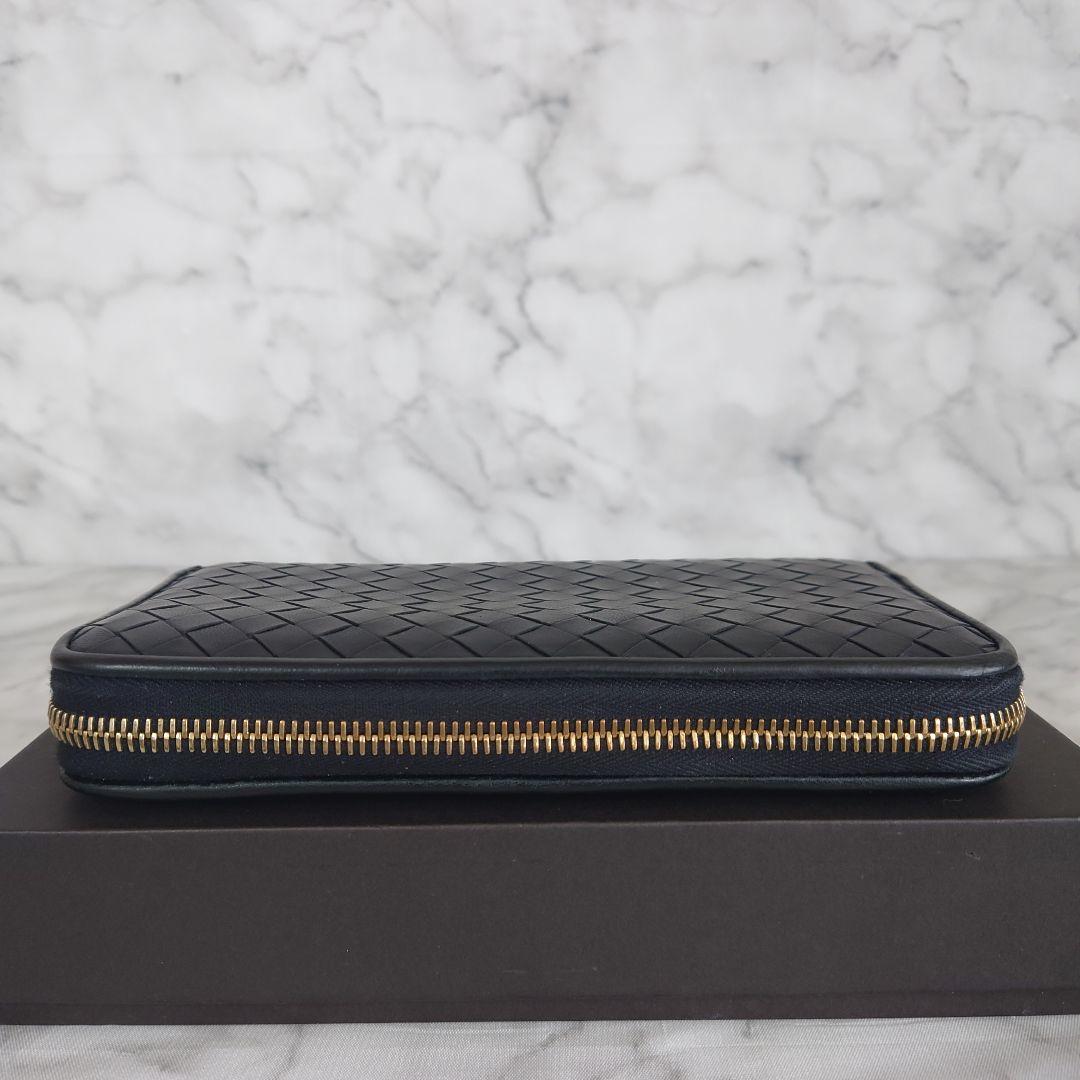 Bottega Veneta イントレチャート 長財布 ラウンドジップ ブラック