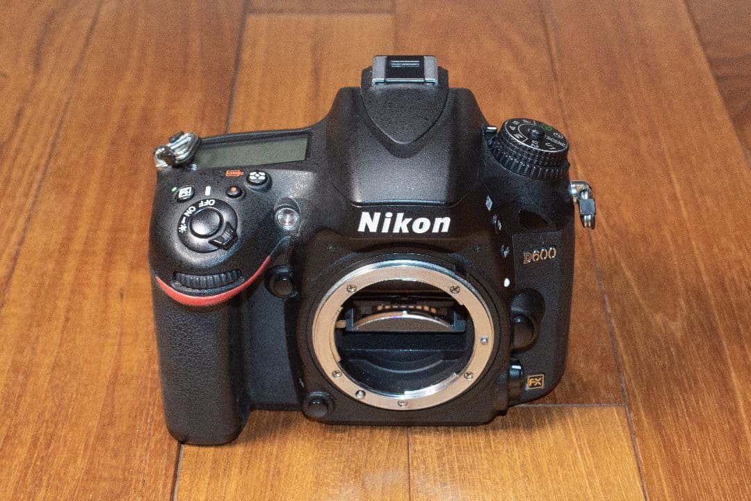 Nikon D600 S数18000