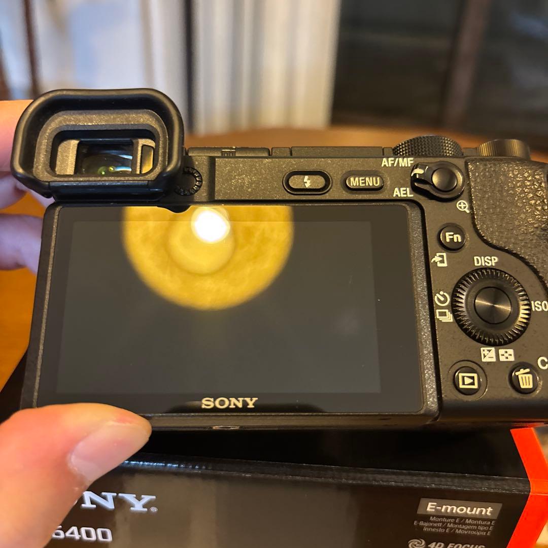SONY α6400 ミラーレスカメラ 本体　美品