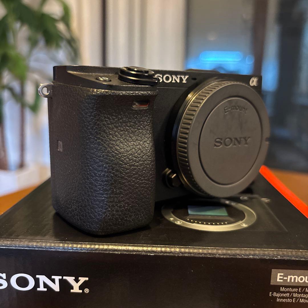 SONY α6400 ミラーレスカメラ 本体　美品