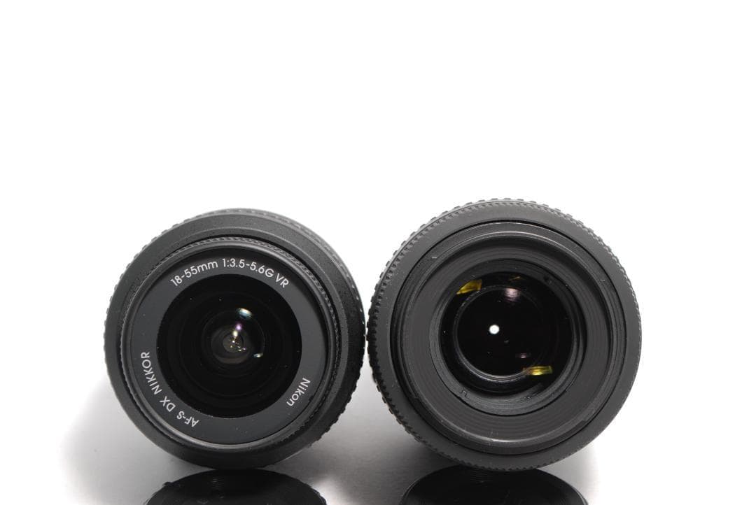 ✨Nikon D3200 Wレンズ✨ショット数少✨手振れ補正付✨一眼レフ✨