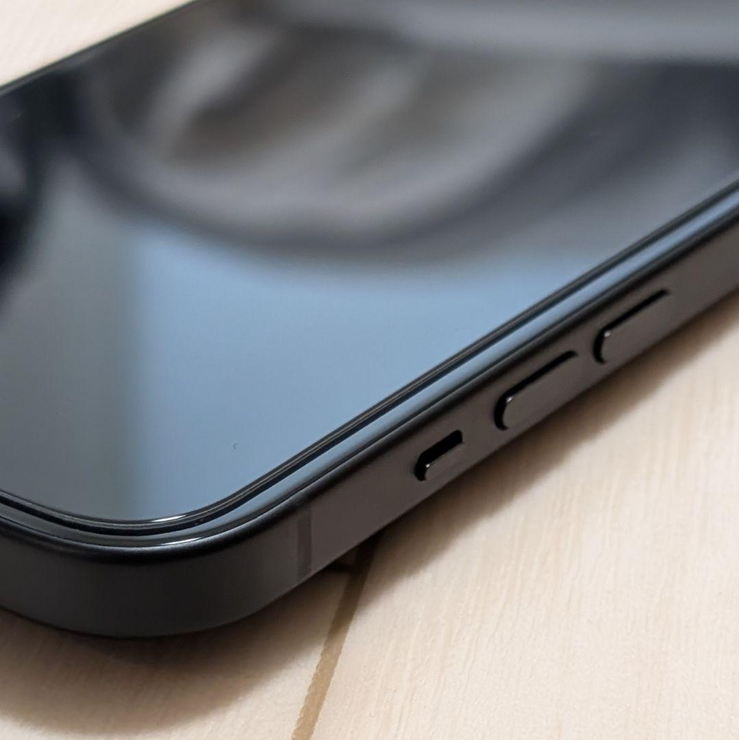 【極美品】早いもの勝ち iPhone15 128GB ブラック SIMフリー