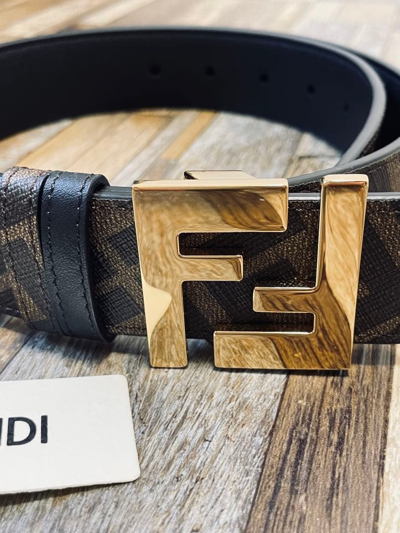 22ss「FENDI」FF Monogram✖Black Reversible